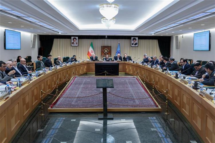 میزان عرضه ارز در بازار ارز تجاری به رقم بی سابقه ۳۳۰ میلیون دلار رسید
