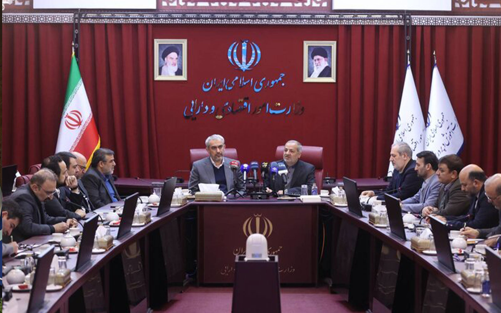 مدنی‌زاده: ۳ صندوق ارزی با کارکرد مشابه صندوق‌های درآمد ثابت به زودی در بورس فعال می‌شوند