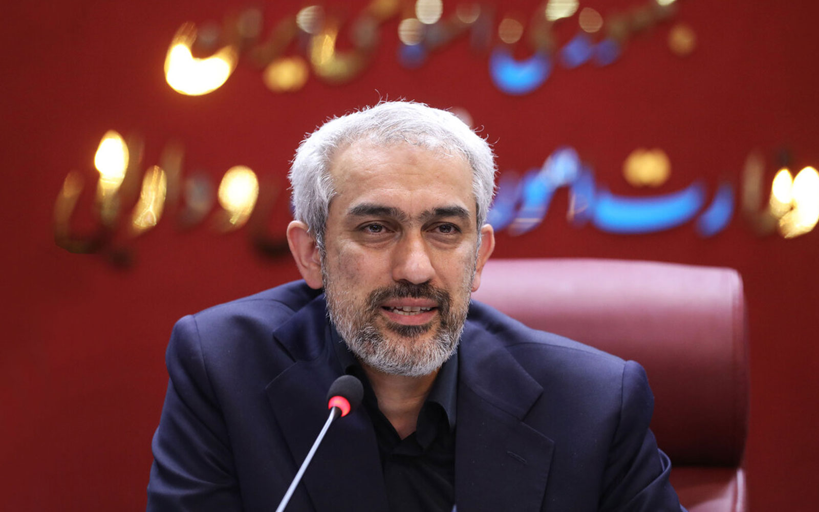 وزیر اقتصاد و امور دارایی: سامانه «وثایق» برای تسهیل دریافت وام خرد رونمایی شد